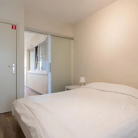 Luxury Family With Seaview And Jacuzzi Bathtub T48 Appartement